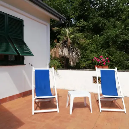 Fg Apartment, Mare E Monti, 70 Sqm, 2 Bedrooms, 1 Bathroom, Surrounded By Greenery, With Free Parking And Wifi Conveniently Located Near The Highway Holiday home Rapallo