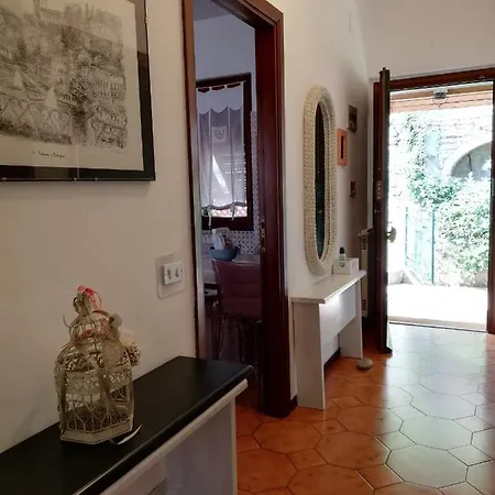 Σπίτι διακοπών Fg Apartment, Mare E Monti, 70 Sqm, 2 Bedrooms, 1 Bathroom, Surrounded By Greenery, With Free Parking And Wifi Conveniently Located Near The Highway *