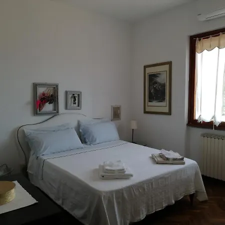 Dom wakacyjny Fg Apartment, Mare E Monti, 70 Sqm, 2 Bedrooms, 1 Bathroom, Surrounded By Greenery, With Free Parking And Wifi Conveniently Located Near The Highway *