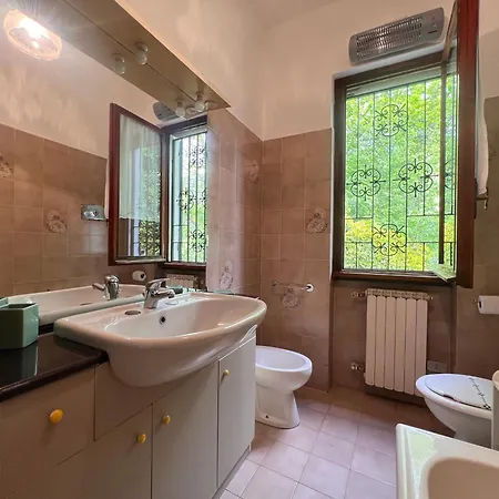 Fg Apartment, Mare E Monti, 70 Sqm, 2 Bedrooms, 1 Bathroom, Surrounded By Greenery, With Free Parking And Wifi Conveniently Located Near The Highway Σπίτι διακοπών *