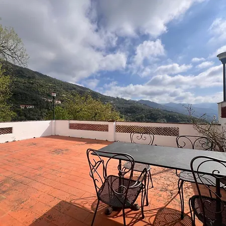Σπίτι διακοπών Fg Apartment, Mare E Monti, 70 Sqm, 2 Bedrooms, 1 Bathroom, Surrounded By Greenery, With Free Parking And Wifi Conveniently Located Near The Highway *