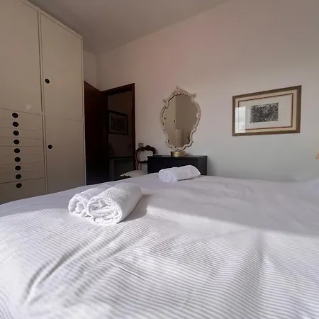 Fg Apartment, Mare E Monti, 70 Sqm, 2 Bedrooms, 1 Bathroom, Surrounded By Greenery, With Free Parking And Wifi Conveniently Located Near The Highway Holiday home Rapallo