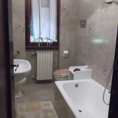 Fg Apartment, Mare E Monti, 70 Sqm, 2 Bedrooms, 1 Bathroom, Surrounded By Greenery, With Free Parking And Wifi Conveniently Located Near The Highway Σπίτι διακοπών *